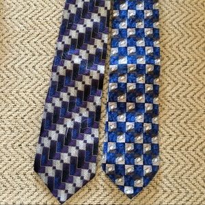2 Men’s neckties EUC!